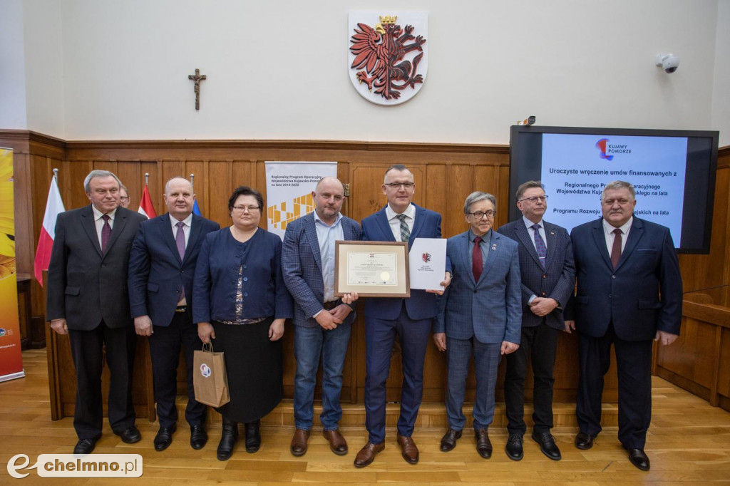 Nowe umowy RPO i PROW: niewielkie projekty