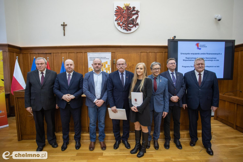Nowe umowy RPO i PROW: niewielkie projekty