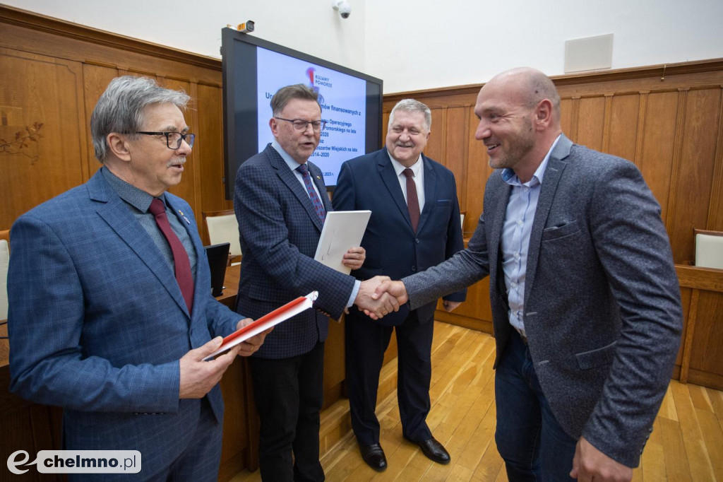 Nowe umowy RPO i PROW: niewielkie projekty