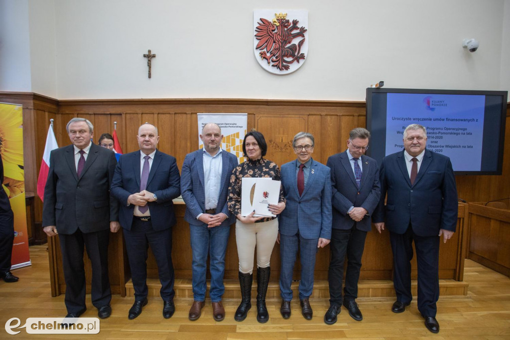 Nowe umowy RPO i PROW: niewielkie projekty