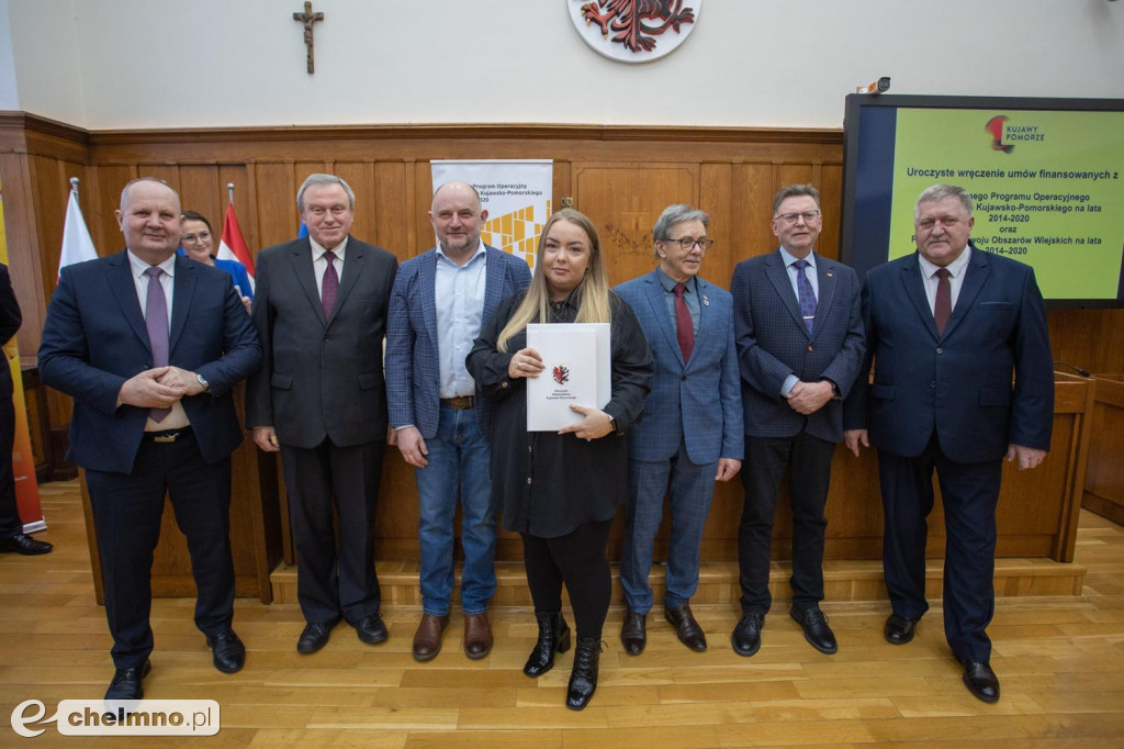 Nowe umowy RPO i PROW: niewielkie projekty