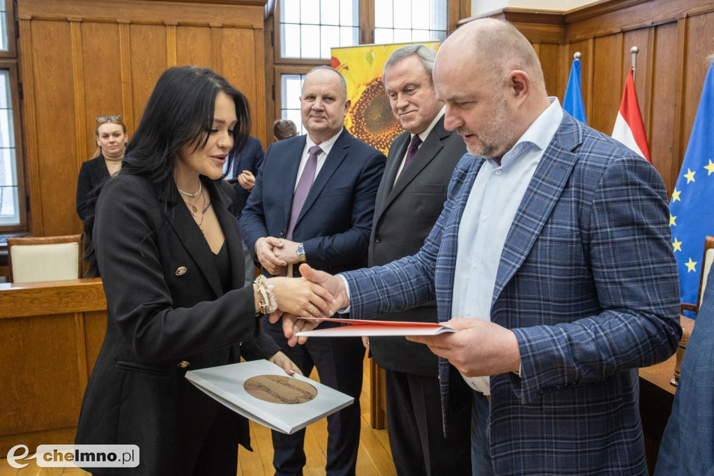 Nowe umowy RPO i PROW: niewielkie projekty