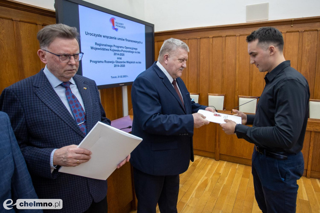 Nowe umowy RPO i PROW: niewielkie projekty