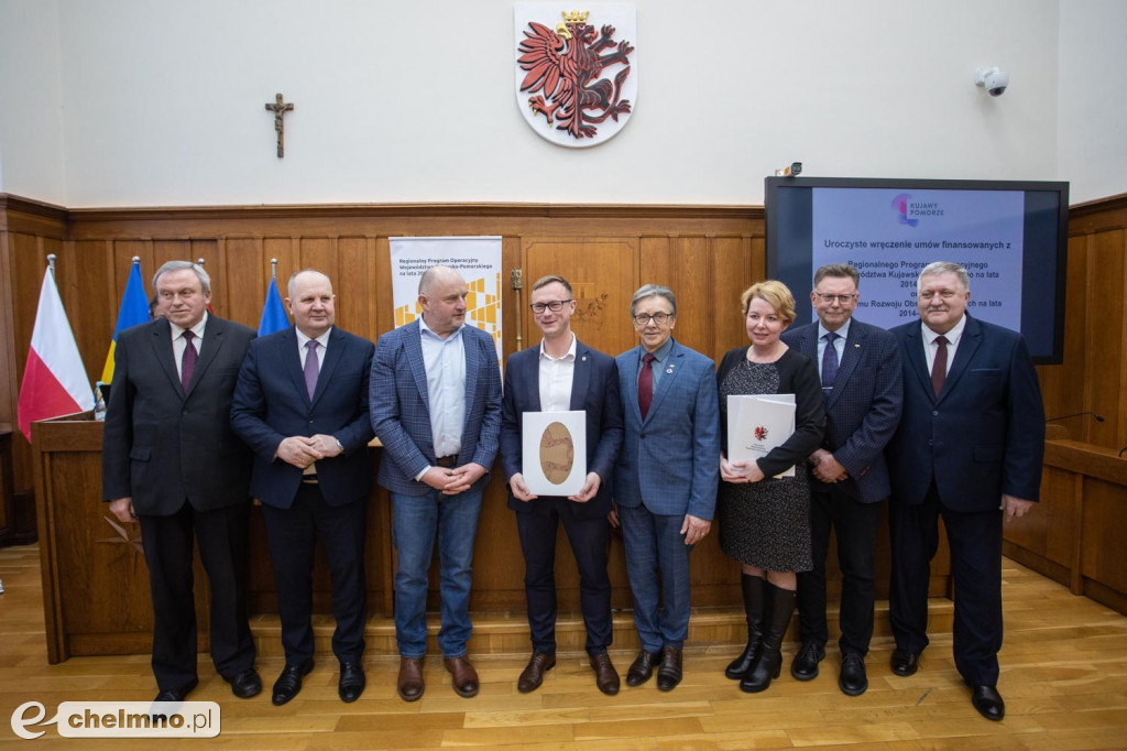 Nowe umowy RPO i PROW: niewielkie projekty