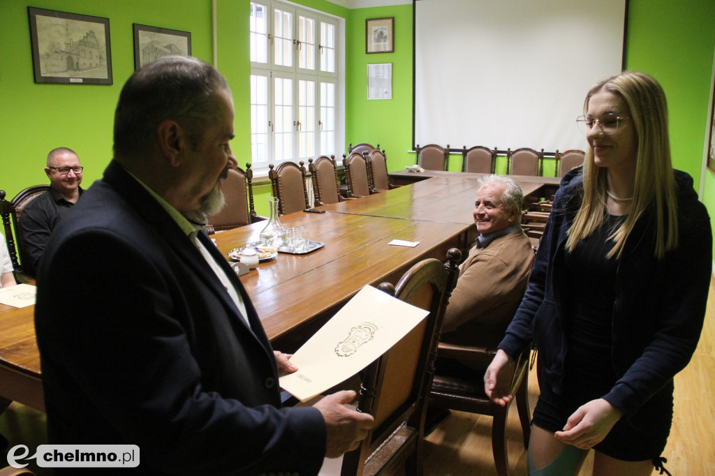 Walecka i Dajewska nagrodzone przez Burmistrza