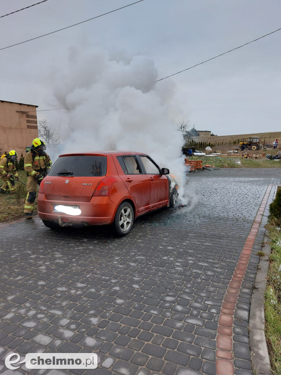 Spłonęło auto w Gołotach