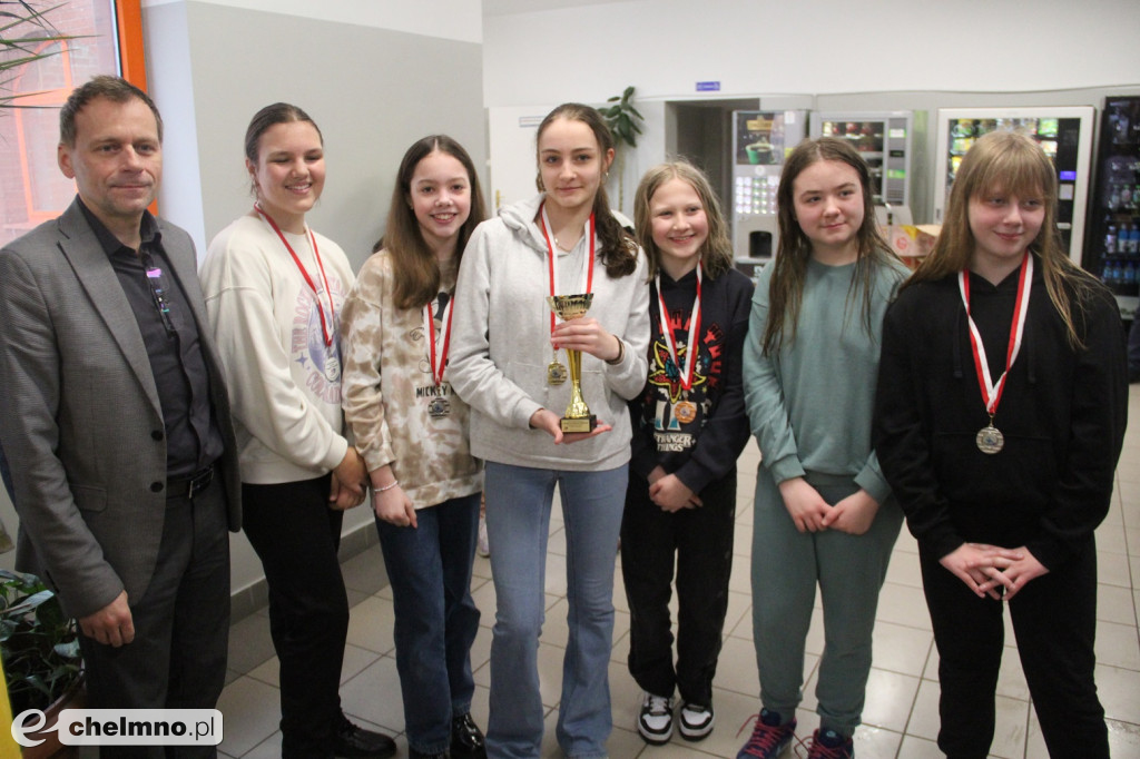 Zawody Pływackie U-13 “Przyjaźń i pokój”
