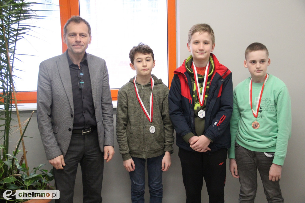 Zawody Pływackie U-13 “Przyjaźń i pokój”