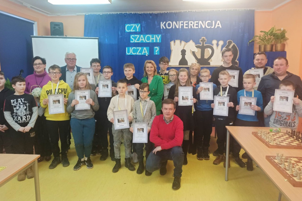 Konferencja „Czy szachy uczą?”