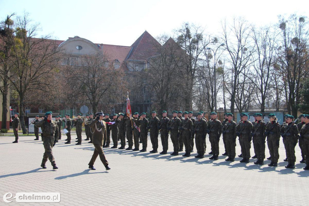 Uroczysty apel z okazji Święta Wojsk Inżynieryjnych