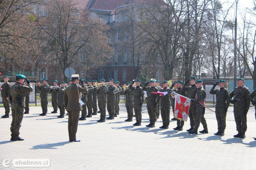 Uroczysty apel z okazji Święta Wojsk Inżynieryjnych