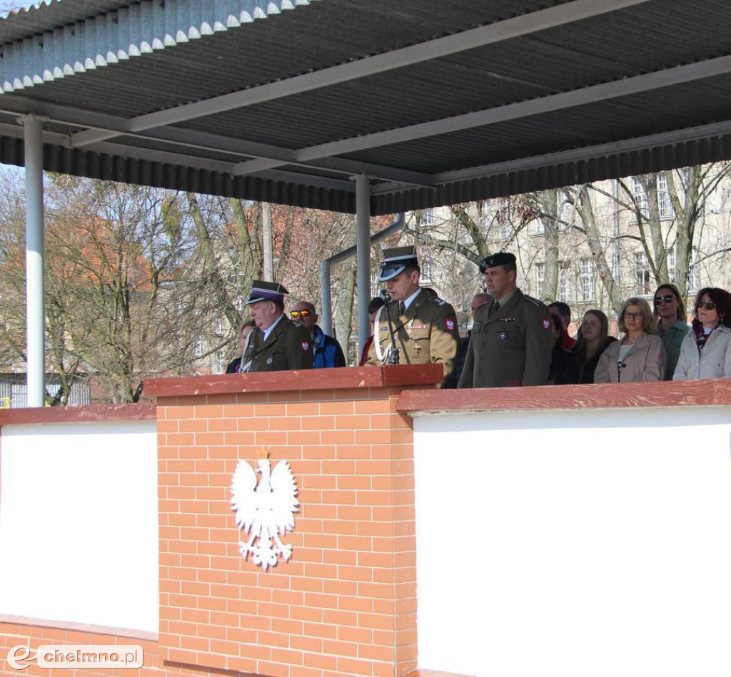 Uroczysty apel z okazji Święta Wojsk Inżynieryjnych