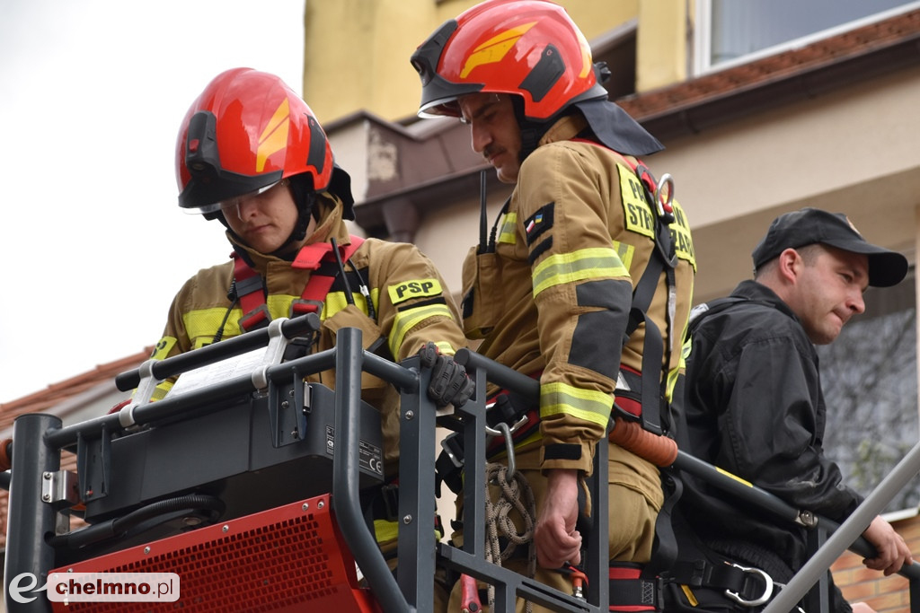 Kilka zastępów straży pożarnej w chełmińskiej FARZE