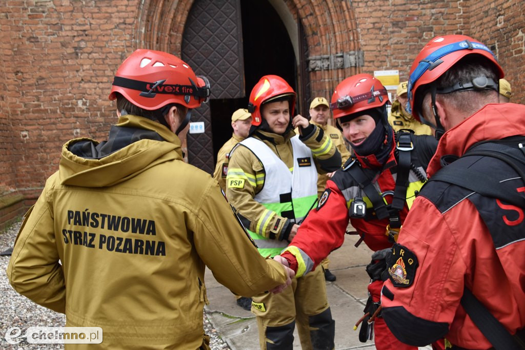 Kilka zastępów straży pożarnej w chełmińskiej FARZE