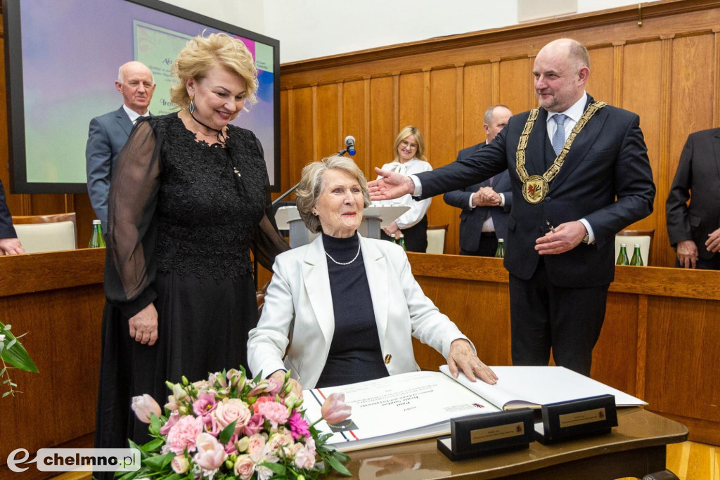 Honorowa Obywatelka Irena Santor