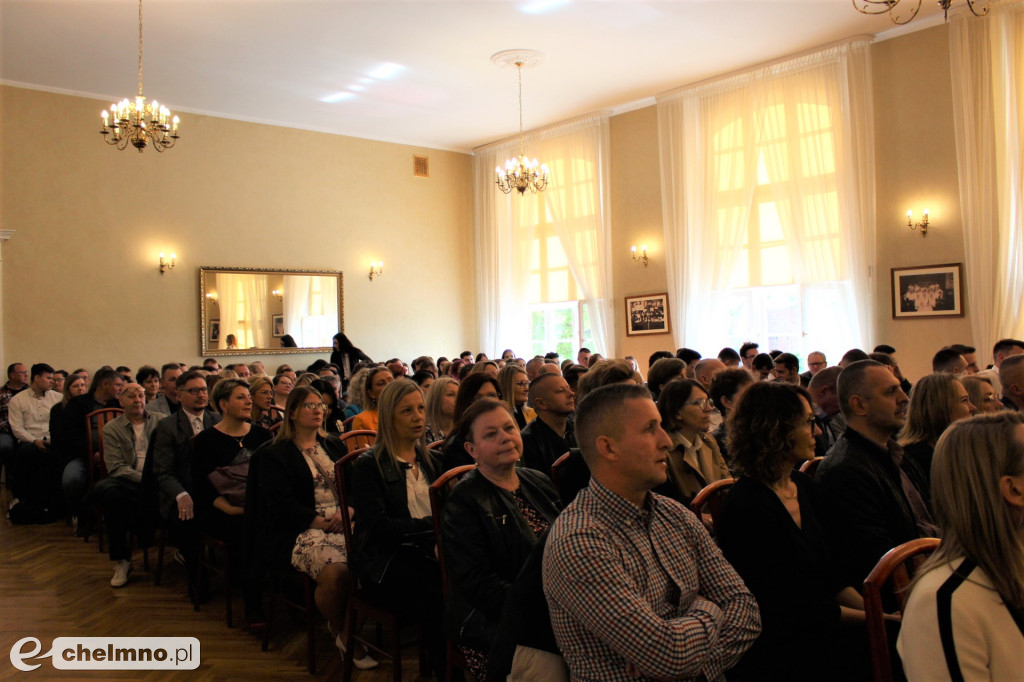 Pożegnalna gala dla absolwentów ZS nr 2 w Chełmnie