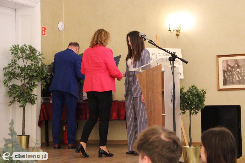 Pożegnalna gala dla absolwentów ZS nr 2 w Chełmnie