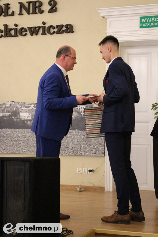 Pożegnalna gala dla absolwentów ZS nr 2 w Chełmnie