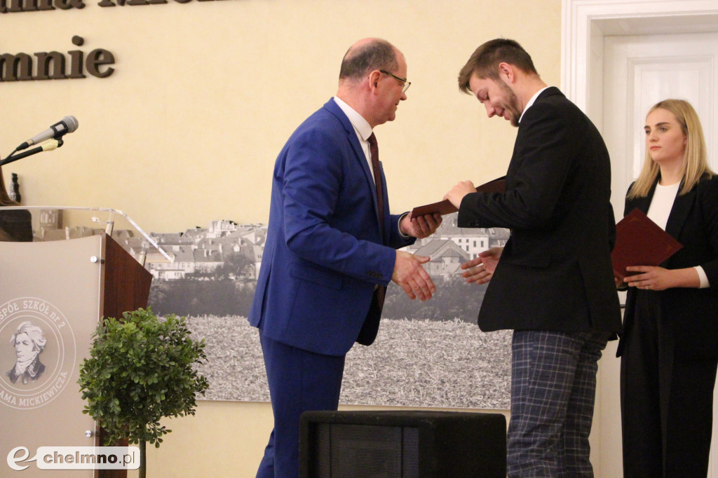 Pożegnalna gala dla absolwentów ZS nr 2 w Chełmnie