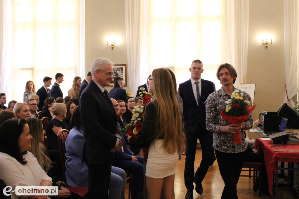 Pożegnalna gala dla absolwentów ZS nr 2 w Chełmnie