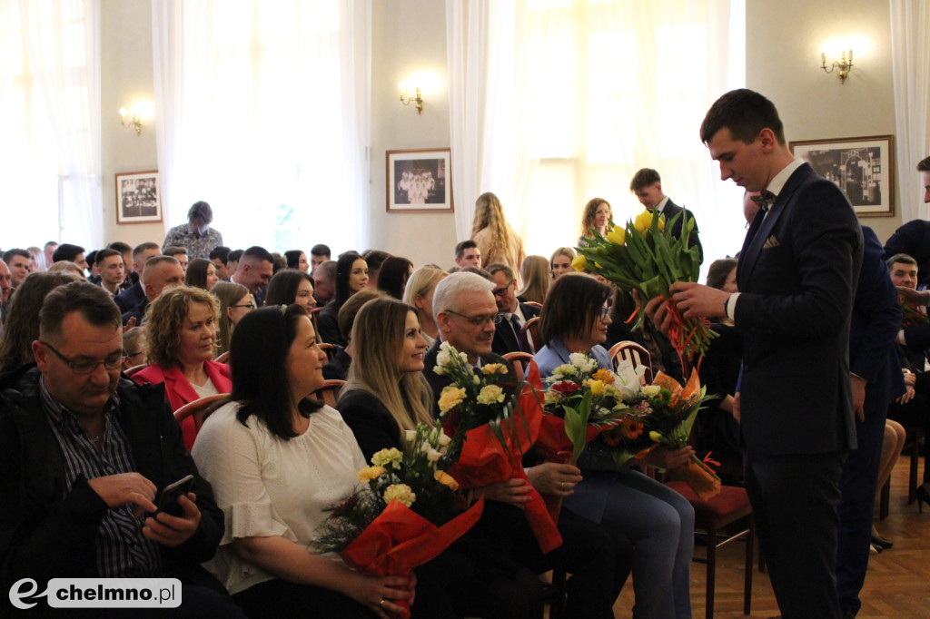 Pożegnalna gala dla absolwentów ZS nr 2 w Chełmnie