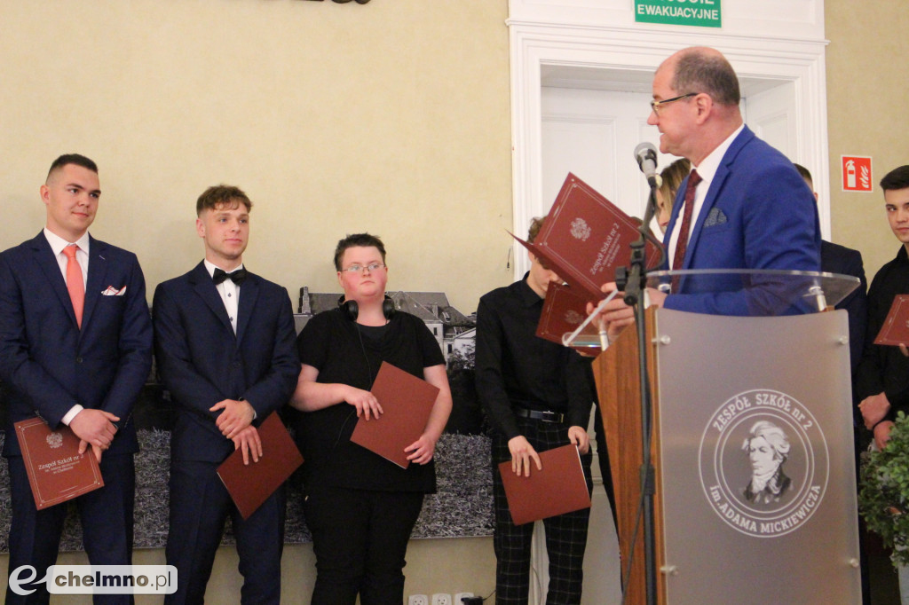 Pożegnalna gala dla absolwentów ZS nr 2 w Chełmnie