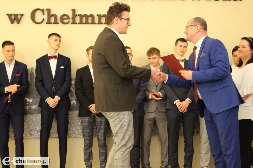 Pożegnalna gala dla absolwentów ZS nr 2 w Chełmnie