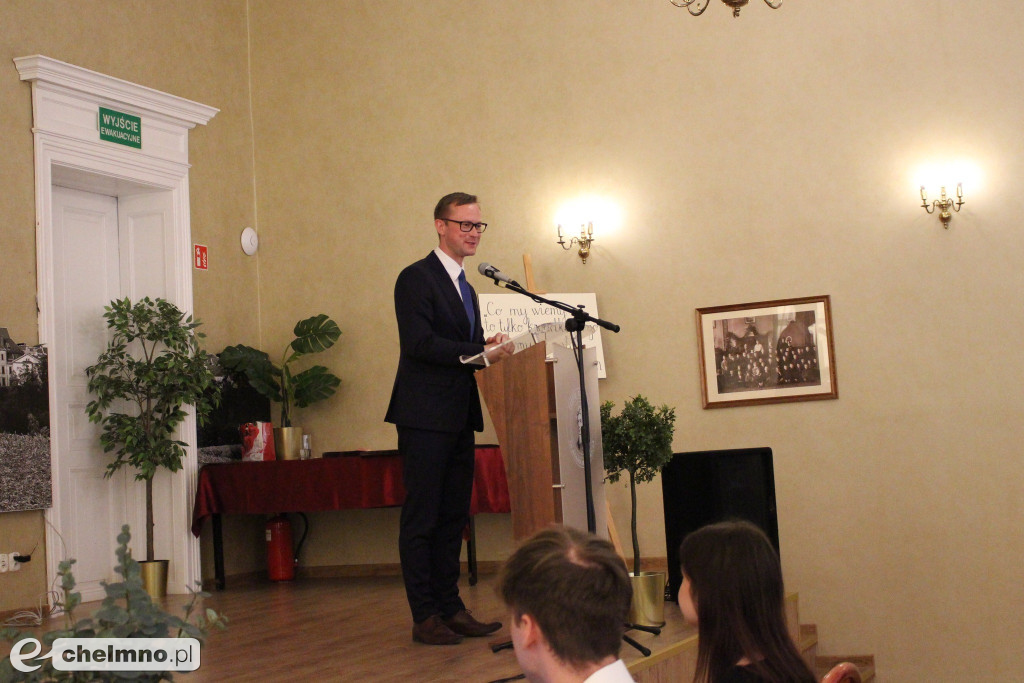 Pożegnalna gala dla absolwentów ZS nr 2 w Chełmnie