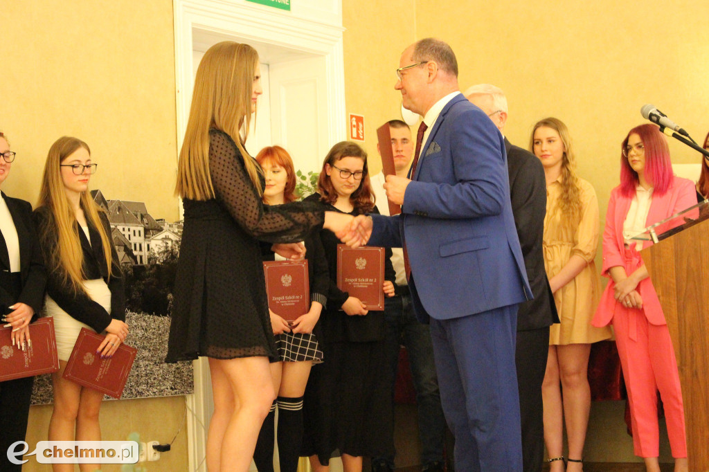 Pożegnalna gala dla absolwentów ZS nr 2 w Chełmnie