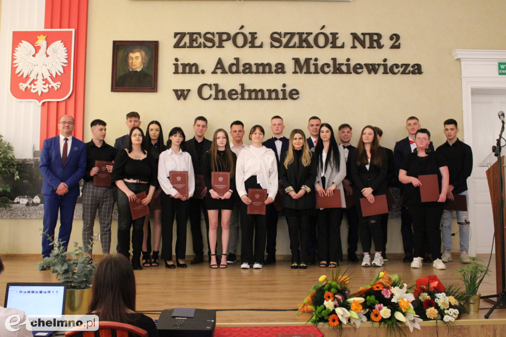 Pożegnalna gala dla absolwentów ZS nr 2 w Chełmnie