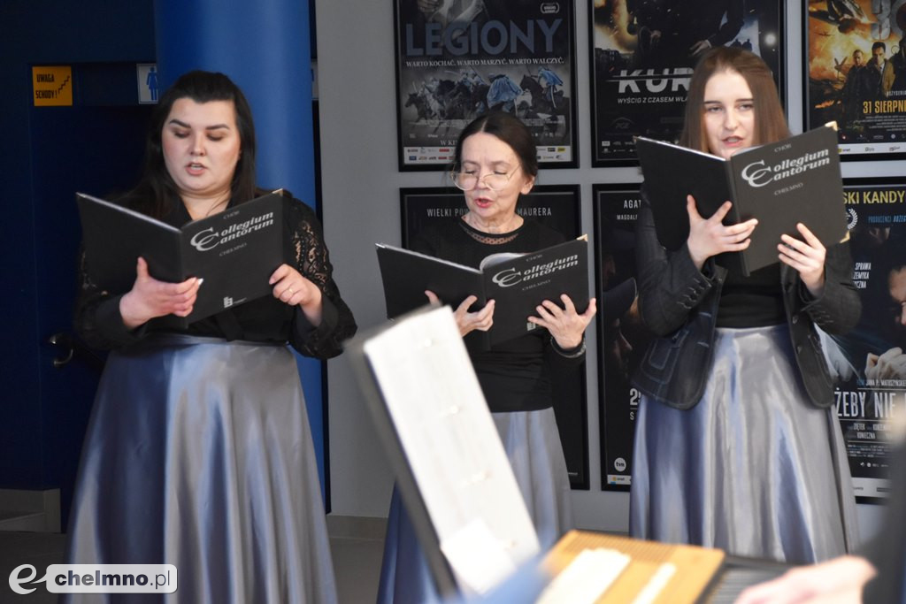 Patriotyczny koncert Chóru Collegium Cantorum w Rondzie