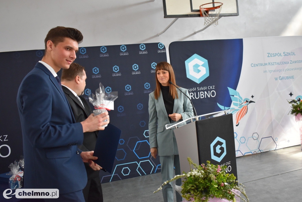 Fotorelacja z zakończenia szkoły uczniów ZS CKZ w Grubnie