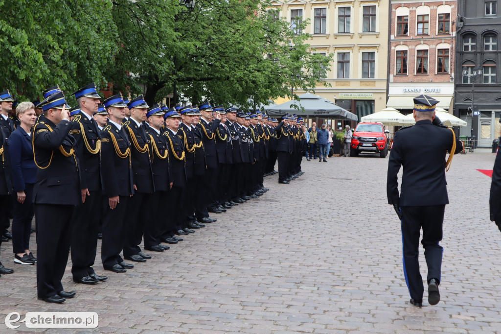 Chełmińscy strażacy wyróżnieni za długoletnią służbę