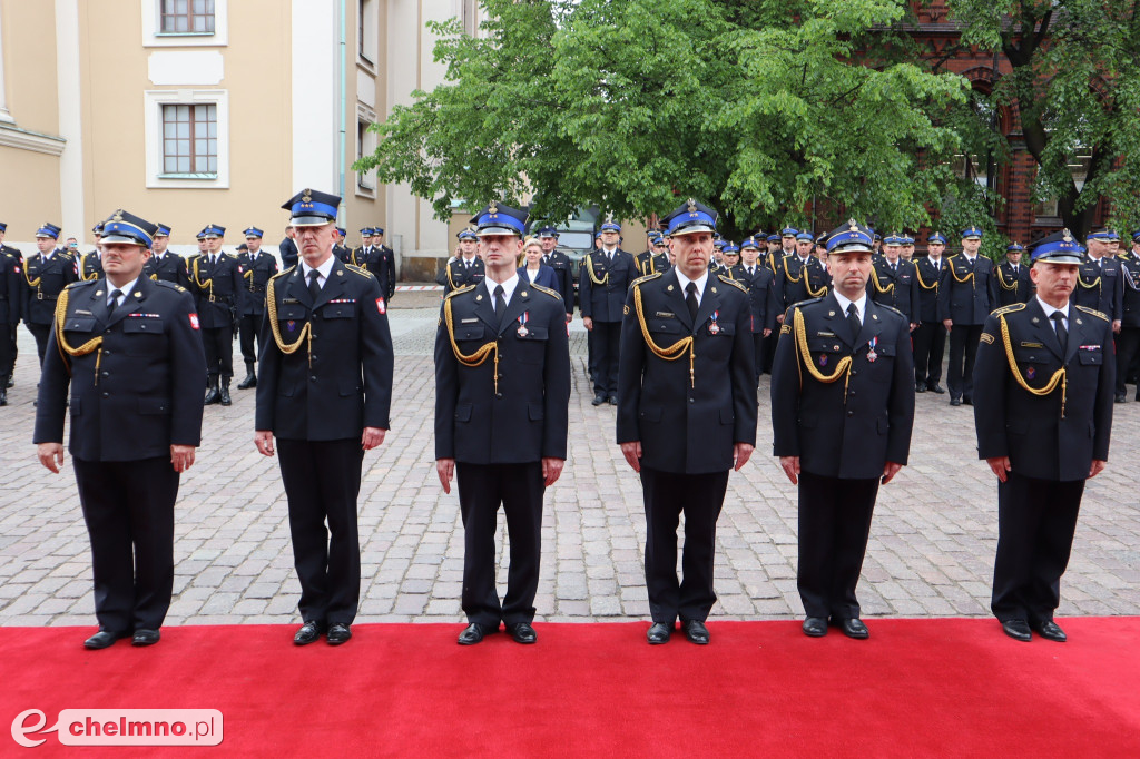 Chełmińscy strażacy wyróżnieni za długoletnią służbę