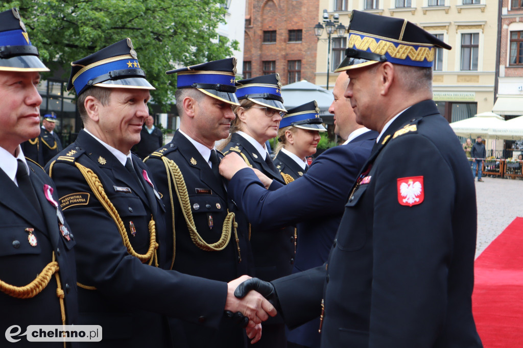Chełmińscy strażacy wyróżnieni za długoletnią służbę