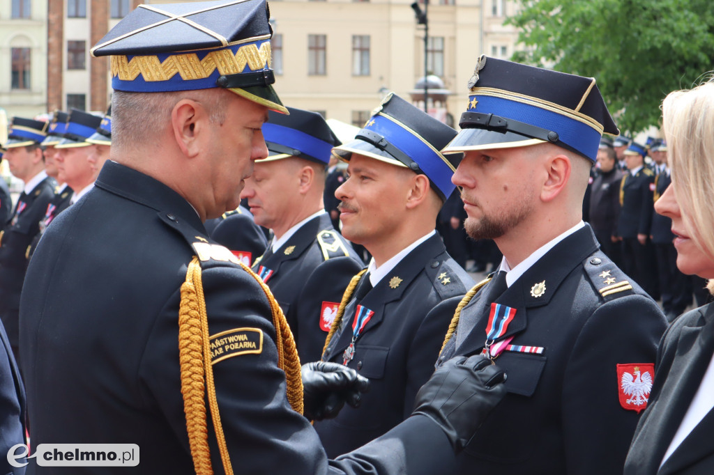 Chełmińscy strażacy wyróżnieni za długoletnią służbę