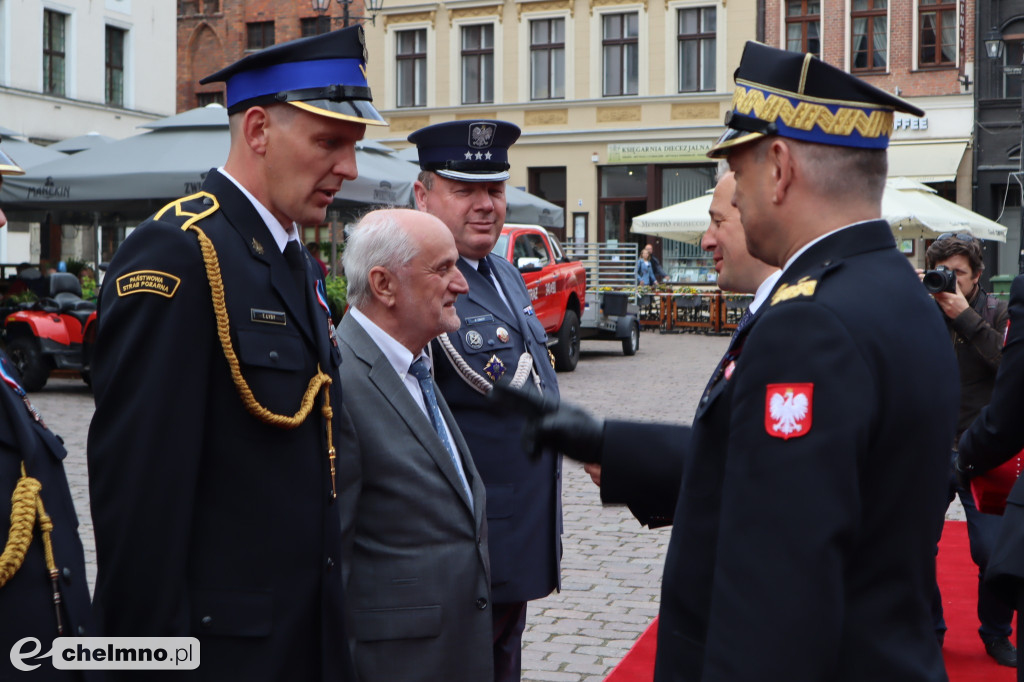 Chełmińscy strażacy wyróżnieni za długoletnią służbę
