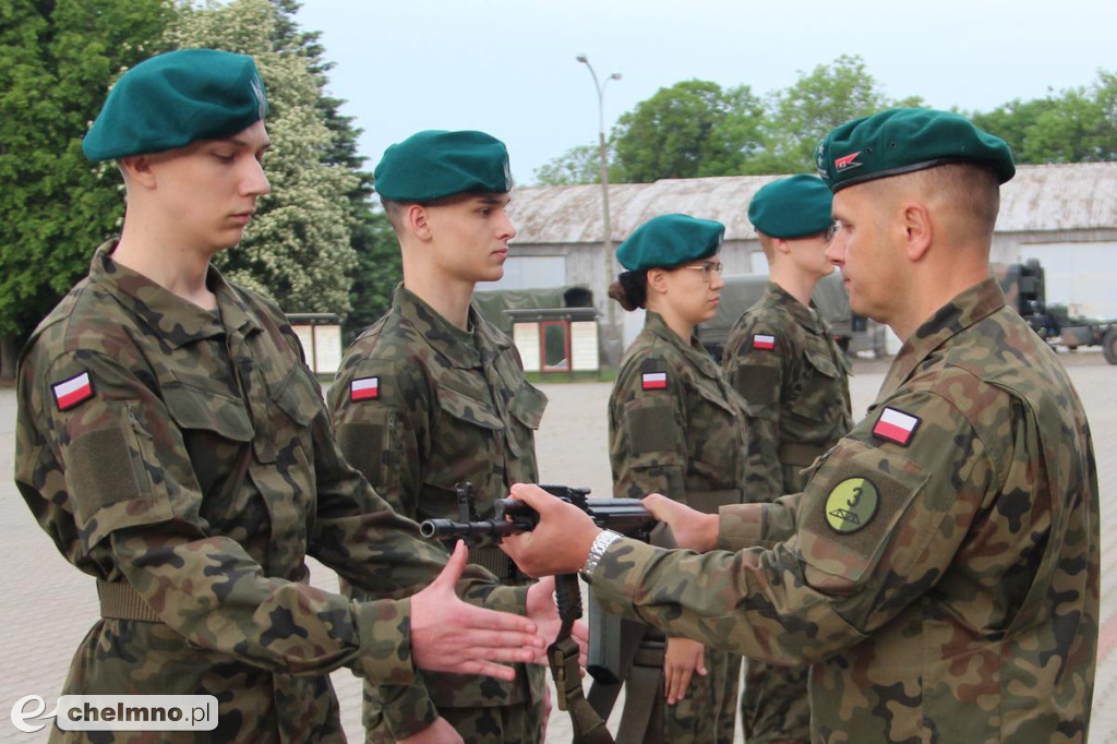 Szkolenie żołnierzy dobrowolnej zasadniczej służby wojskowej