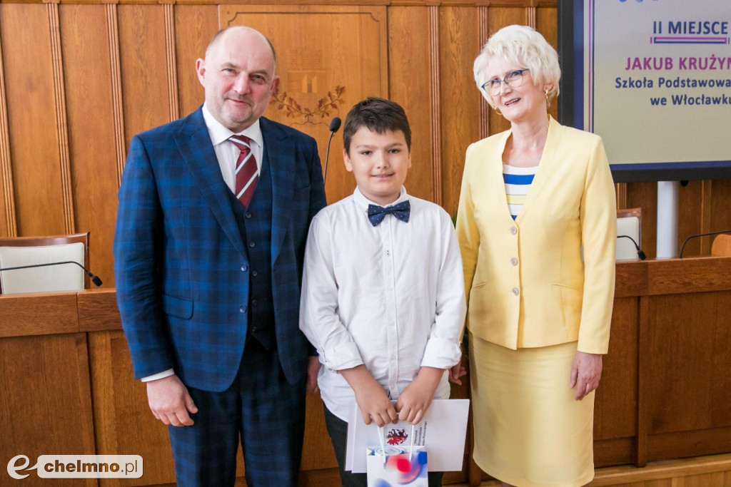 Gratulujemy laureatom konkursów o naukowych gigantach regionu