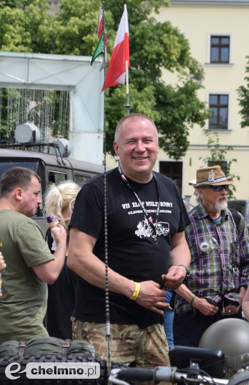Uczestnicy X Zlotu Szlakiem Twierdzy Chełmno przybyli na Rynek