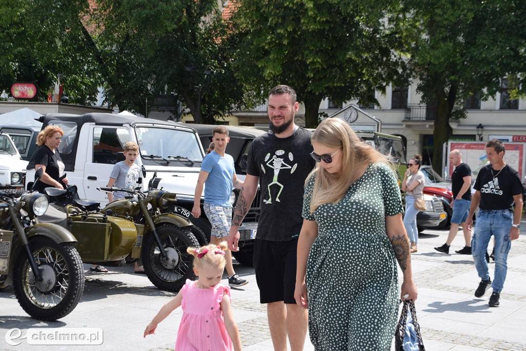 Uczestnicy X Zlotu Szlakiem Twierdzy Chełmno przybyli na Rynek