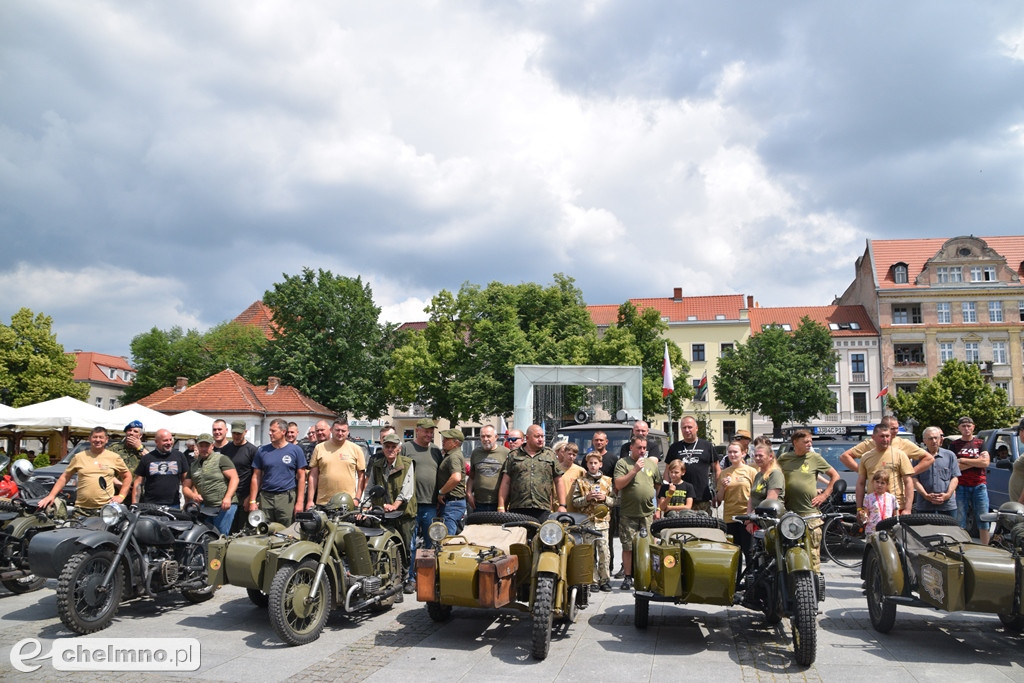 Uczestnicy X Zlotu Szlakiem Twierdzy Chełmno przybyli na Rynek