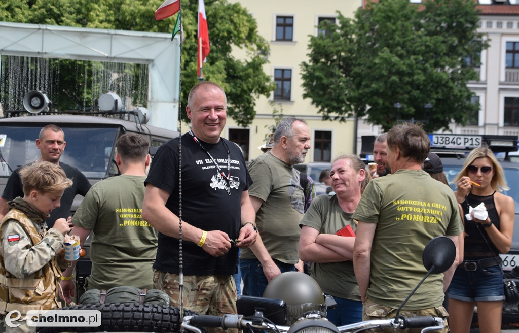 Uczestnicy X Zlotu Szlakiem Twierdzy Chełmno przybyli na Rynek