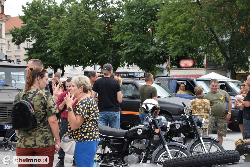 Uczestnicy X Zlotu Szlakiem Twierdzy Chełmno przybyli na Rynek