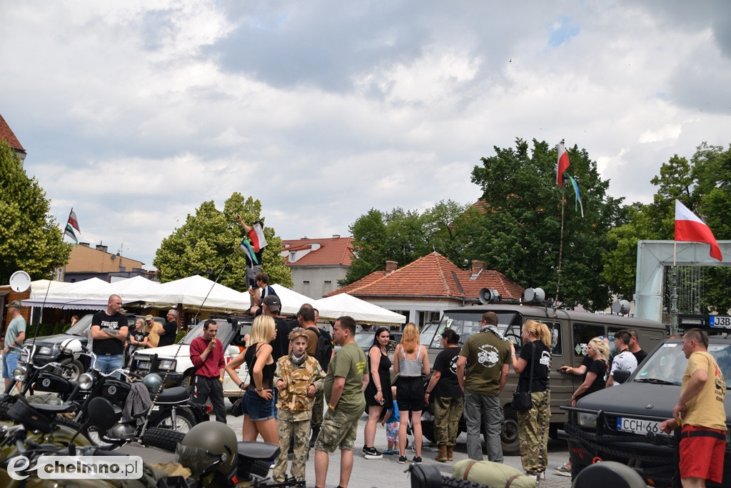 Uczestnicy X Zlotu Szlakiem Twierdzy Chełmno przybyli na Rynek