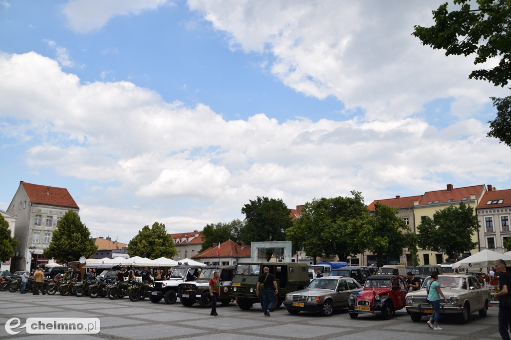 Uczestnicy X Zlotu Szlakiem Twierdzy Chełmno przybyli na Rynek