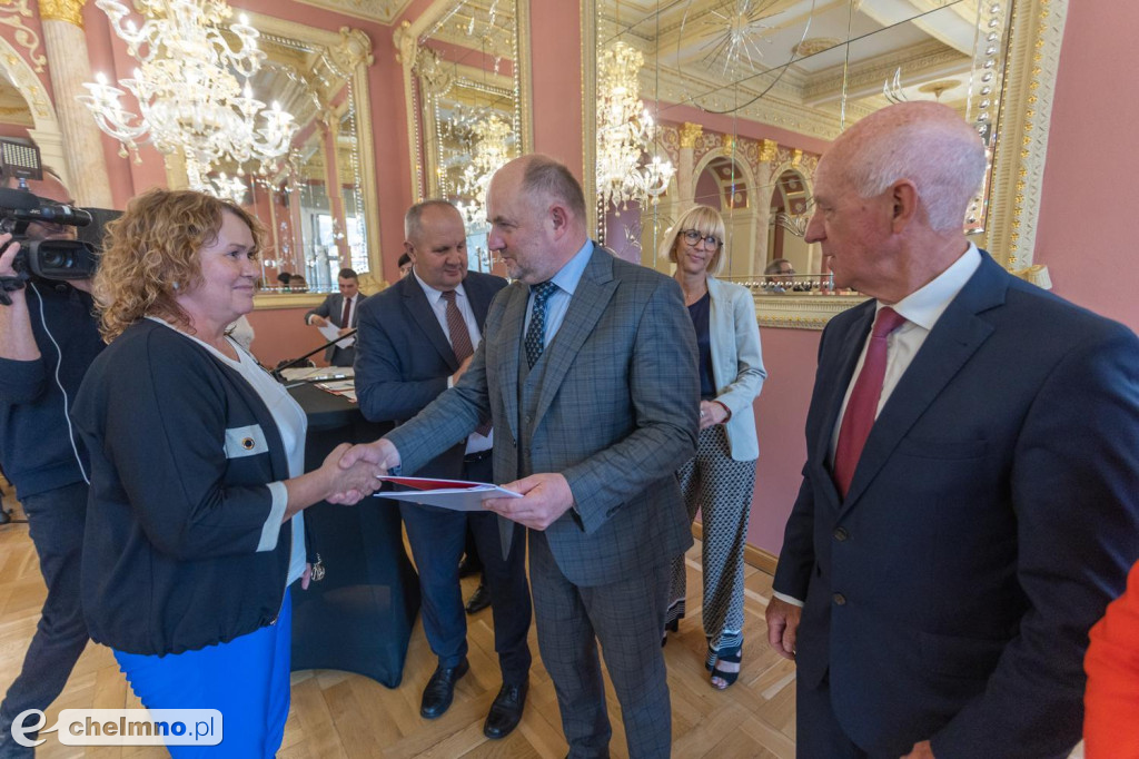Dotacje na drogi dojazdowe do gruntów rolnych