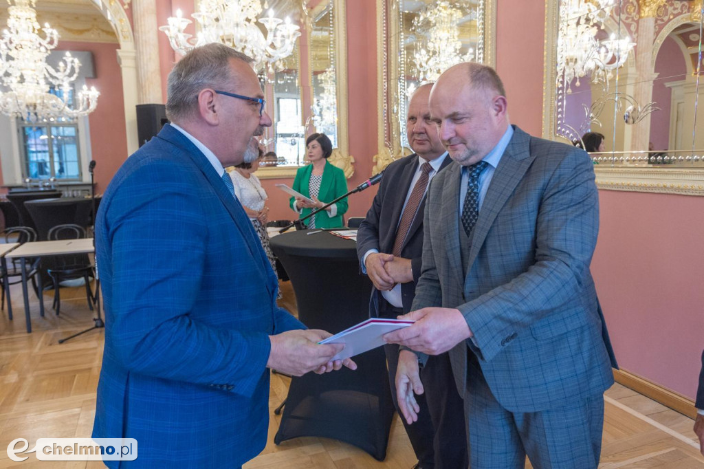 Dotacje na drogi dojazdowe do gruntów rolnych