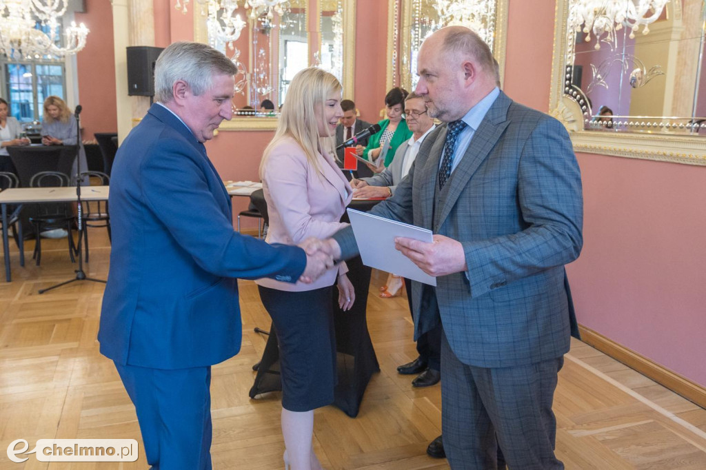 Dotacje na drogi dojazdowe do gruntów rolnych