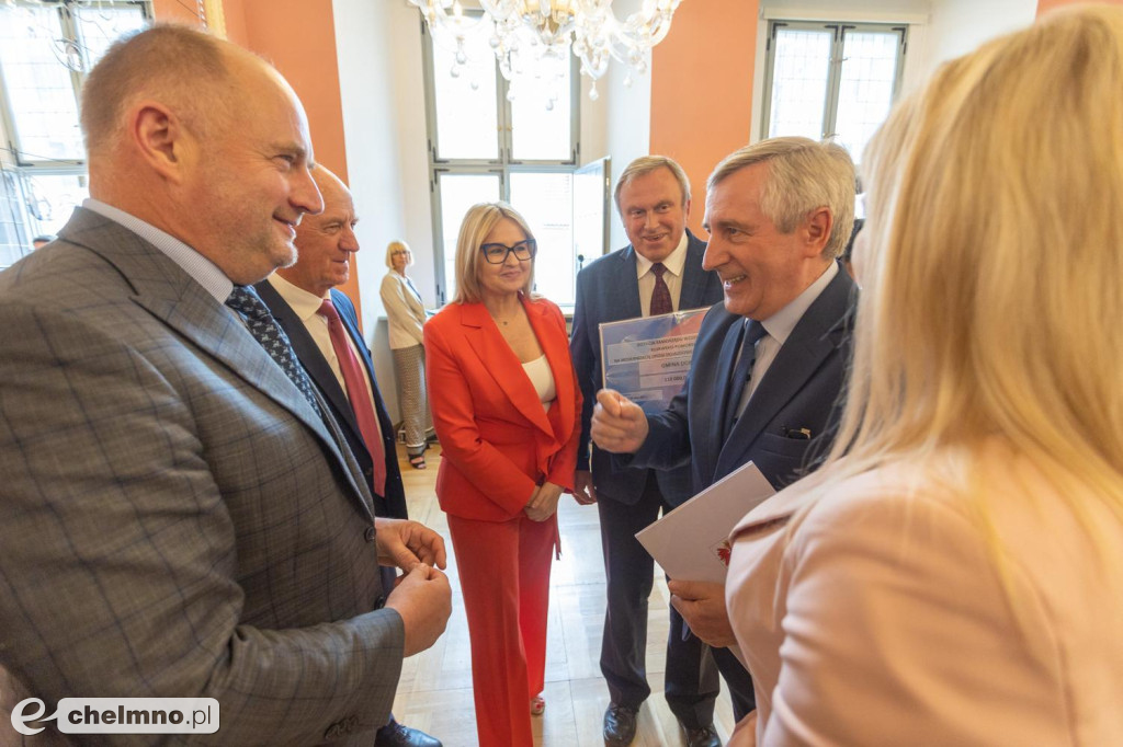 Dotacje na drogi dojazdowe do gruntów rolnych